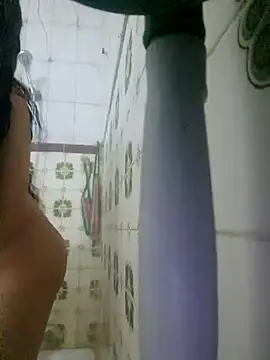 majdolin78 online show from 03/05/25, 07:38