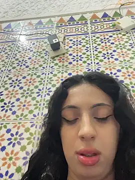 majdolin78 online show from 09/22/25, 10:17