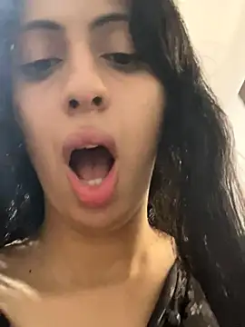 majdolin78 online show from 10/11/25, 10:47