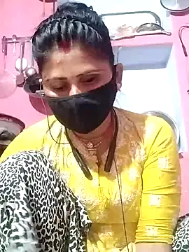 Snapshot of Bhavya_Bhan chatting on 02/08/25, 02:58 Bhavya Bhan online show from 02/08/25, 02:58
