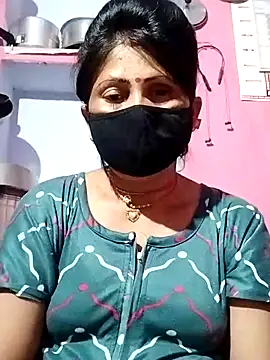 Snapshot of Bhavya_Bhan chatting on 03/03/25, 07:28 Bhavya Bhan online show from 03/03/25, 07:28