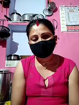 Snapshot of Bhavya_Bhan chatting on 03/04/25, 05:45 Bhavya Bhan online show from 03/04/25, 05:45