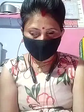 Snapshot of Bhavya_Bhan chatting on 03/08/25, 05:22 Bhavya Bhan online show from 03/08/25, 05:22