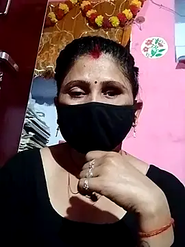 Snapshot of Bhavya_Bhan chatting on 03/18/25, 05:42 Bhavya Bhan online show from 03/18/25, 05:42