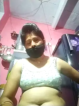 Snapshot of Bhavya_Bhan chatting on 10/04/25, 09:02 Bhavya Bhan online show from 10/04/25, 09:02