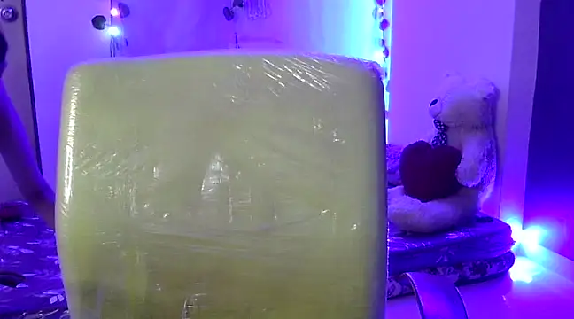 Snapshot of Shanaya1 chatting on 03/03/25, 02:26 Shanaya1 online show from 03/03/25, 02:26