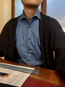 Snapshot of AvvocatoPorco chatting on 01/21/25, 11:13 AvvocatoPorco online show from 01/21/25, 11:13