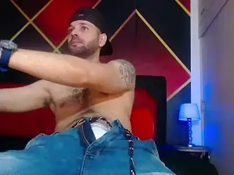 Snapshot of Cristian_white chatting on 02/26/25, 06:11 Cristian white online show from 02/26/25, 06:11