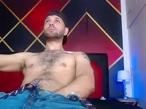 Snapshot of Cristian_white chatting on 02/28/25, 05:48 Cristian white online show from 02/28/25, 05:48