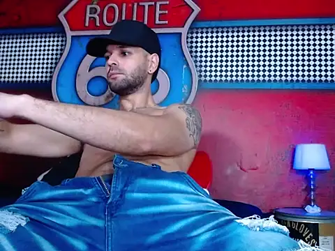 Snapshot of Cristian_white chatting on 03/21/25, 11:12 Cristian white online show from 03/21/25, 11:12