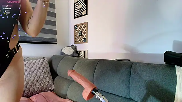 love sharol  online show from 11/25/25, 03:39