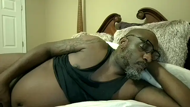 Soultouch1 online show from 10/29/25, 05:31