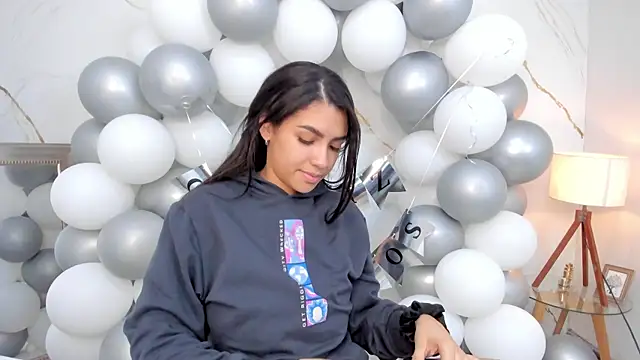 fierygroup online show from 10/10/25, 11:48