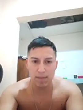 LuisMex1998 online show from 10/29/25, 08:05