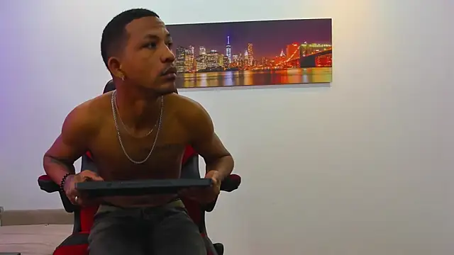 Snapshot of carlos_alber12 chatting on 02/19/25, 07:16 carlos alber12 online show from 02/19/25, 07:16