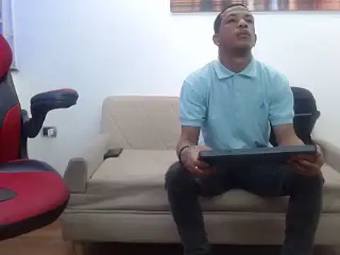 Snapshot of carlos_alber12 chatting on 02/24/25, 07:41 carlos alber12 online show from 02/24/25, 07:41