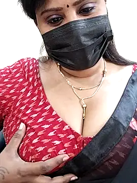 Queenflowerr online show from 03/06/25, 02:30