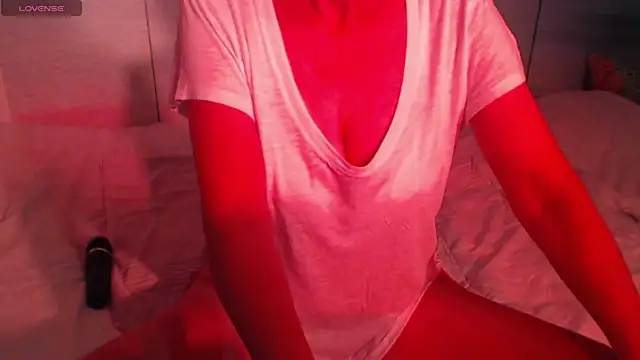 sweetchani666 online show from 10/26/25, 11:38