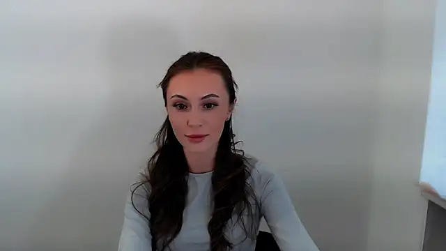 Snapshot of Nikonara_Love chatting on 10/11/25, 12:15 Nikonara Love online show from 10/11/25, 12:15