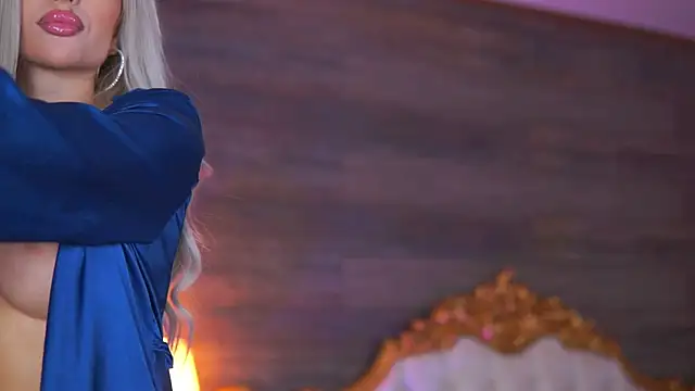 Snapshot of Juicy_Jessye chatting on 10/20/25, 07:58 Juicy Jessye online show from 10/20/25, 07:58