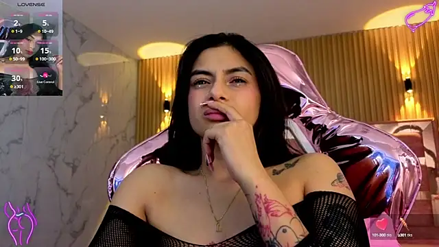 lilith petit sub online show from 10/08/25, 08:45