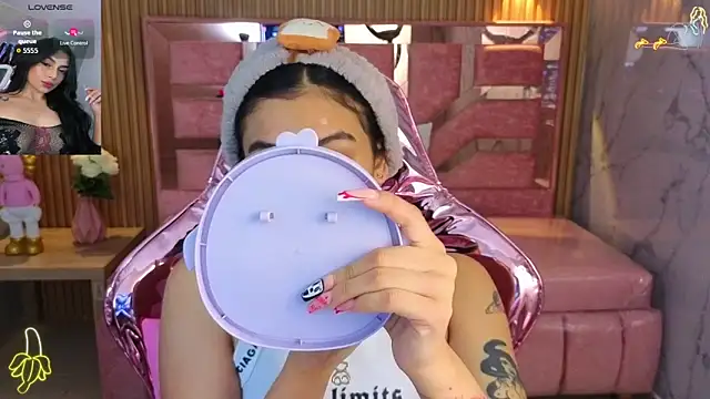 lilith petit sub online show from 10/26/25, 12:55