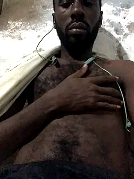 Snapshot of onewinnertee chatting on 10/16/25, 12:44 onewinnertee online show from 10/16/25, 12:44