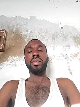 Snapshot of onewinnertee chatting on 10/18/25, 06:58 onewinnertee online show from 10/18/25, 06:58