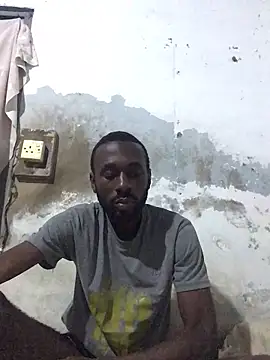 Snapshot of onewinnertee chatting on 10/24/25, 02:30 onewinnertee online show from 10/24/25, 02:30