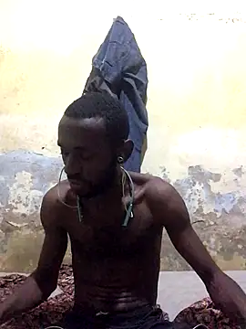 Snapshot of onewinnertee chatting on 11/09/25, 12:42 onewinnertee online show from 11/09/25, 12:42