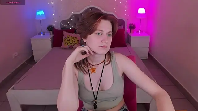 Snapshot of Jiffyyo chatting on 02/09/25, 01:33 Jiffyyo online show from 02/09/25, 01:33