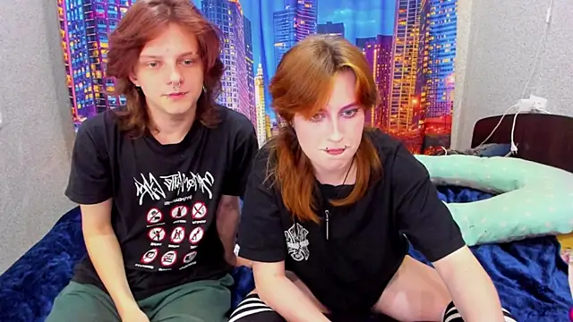 Snapshot of Jiffyyo chatting on 09/19/25, 12:06 Jiffyyo online show from 09/19/25, 12:06