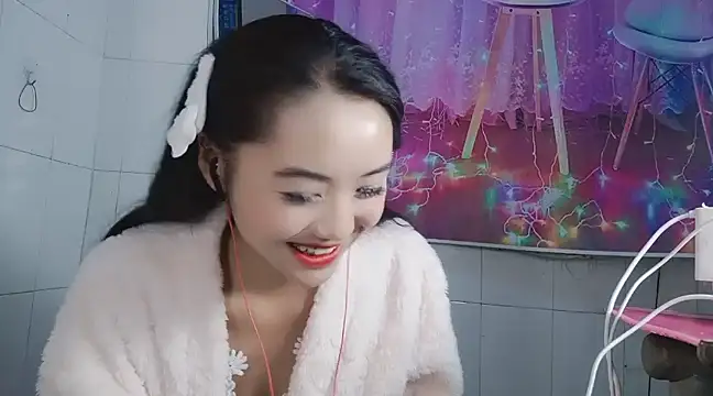 Snapshot of ManMan-520 chatting on 01/28/25, 05:14 ManMan-520 online show from 01/28/25, 05:14