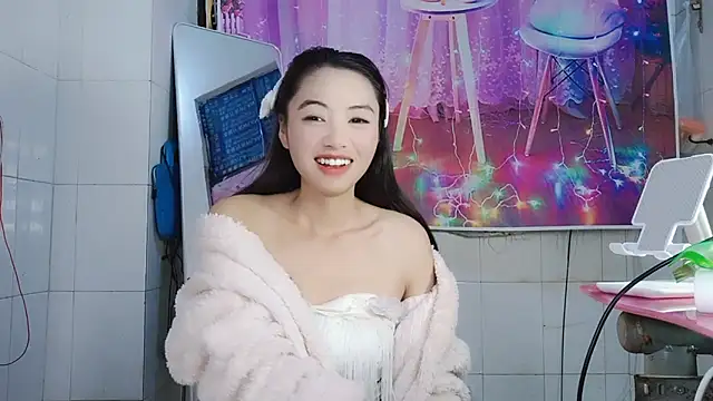 Snapshot of ManMan-520 chatting on 02/04/25, 05:45 ManMan-520 online show from 02/04/25, 05:45