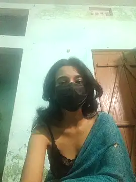 Snapshot of Bong-lady chatting on 02/19/25, 10:12 Bong-lady online show from 02/19/25, 10:12