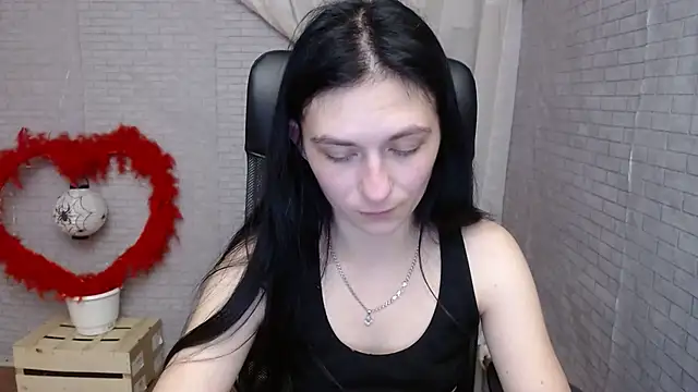 Snapshot of AmandaJi_ chatting on 03/18/25, 10:25 AmandaJi  online show from 03/18/25, 10:25