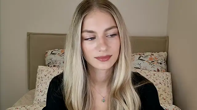 GabriellaOlsen online show from 09/24/25, 10:51