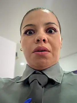 Ariana-07 online show from 11/20/25, 01:11