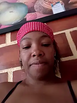 ValkiriaContee online show from 11/08/25, 07:34