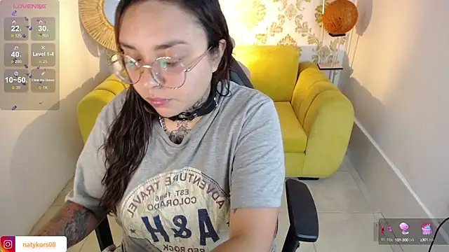 natyk m online show from 03/03/25, 01:09