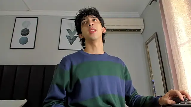Alezzandro  online show from 03/20/25, 01:15