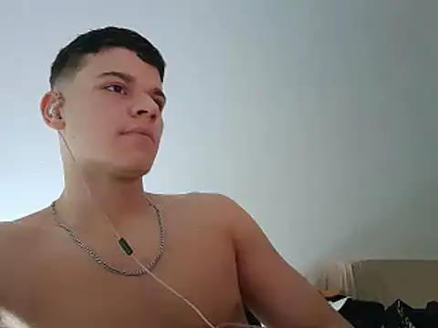 Snapshot of vitorsafado19 chatting on 01/26/25, 03:27 vitorsafado19 online show from 01/26/25, 03:27