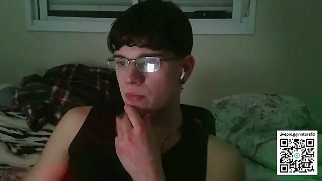 Snapshot of vitorsafado19 chatting on 10/09/25, 03:04 vitorsafado19 online show from 10/09/25, 03:04