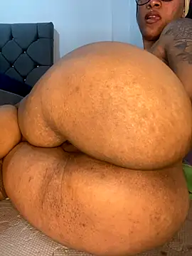 Charlotte bronxxx online show from 10/12/25, 08:30