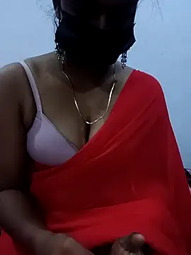 Snapshot of Vedha_Vedhika chatting on 03/07/25, 07:38 Vedha Vedhika online show from 03/07/25, 07:38