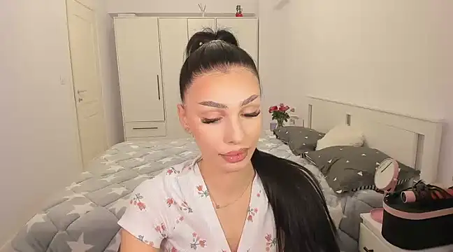 HelenShawn online show from 03/03/25, 09:37