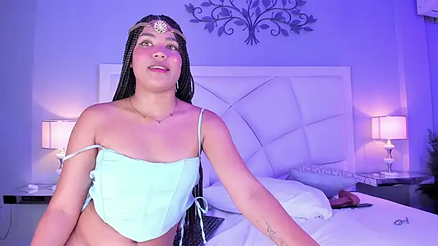 ZoeySnow online show from 02/20/25, 02:57