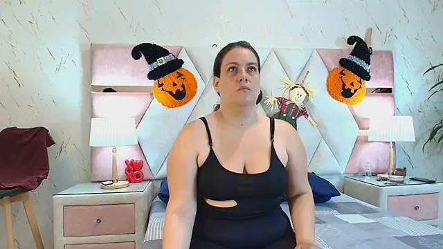 anastasia marco online show from 10/27/25, 01:15