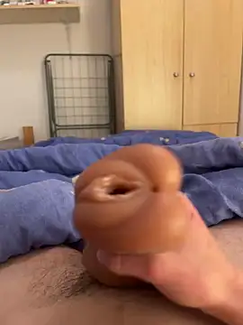 Snapshot of mangemoilabite1 chatting on 03/04/25, 05:13 mangemoilabite1 online show from 03/04/25, 05:13