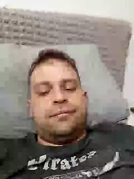 Snapshot of Sborratore1092 chatting on 02/01/25, 03:18 Sborratore1092 online show from 02/01/25, 03:18